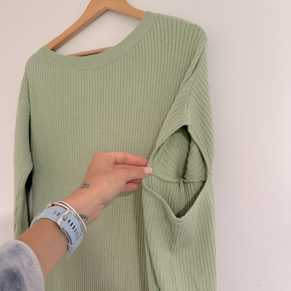 By Egreis Off The Shoulder Midi Sweater Dress Light Green Size Medium - Picture 2 of 9